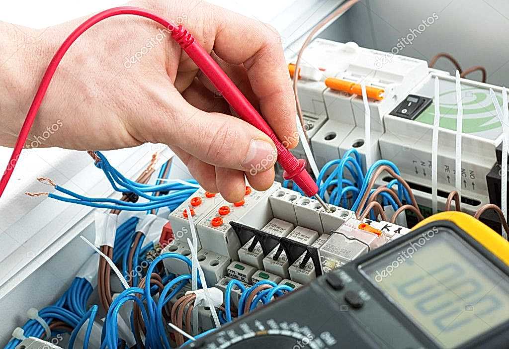 depositphotos_22834592-stock-photo-hand-of-an-electrician